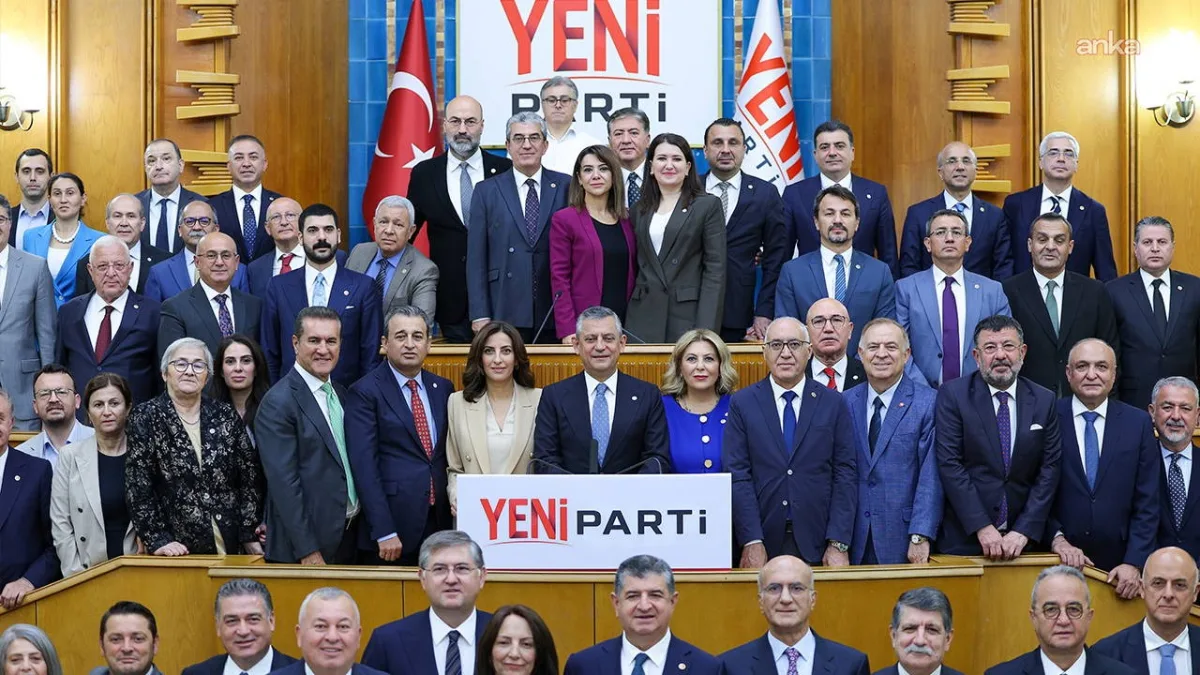 Ağbaba: "Yeni Partimiz İçin Bir Nefer Gibi Çalışmaya Hazırız.