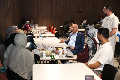 Öğrencilerin Tercihi Büyükşehir Belediyesi Şehir Kütüphanesi.